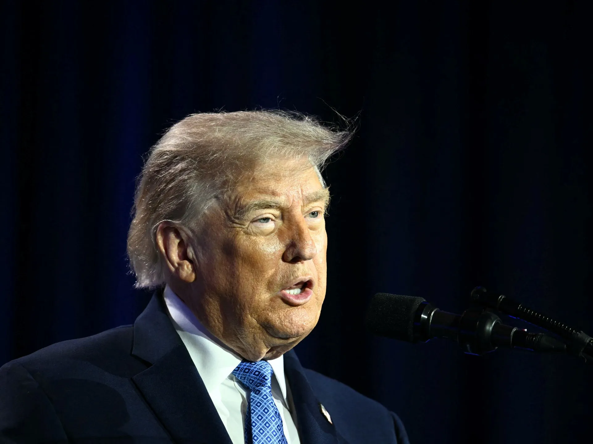 Trump acuză Iranul de un atac „nesăbuit” asupra unei nave de marfă în Strâmtoarea Hormuz