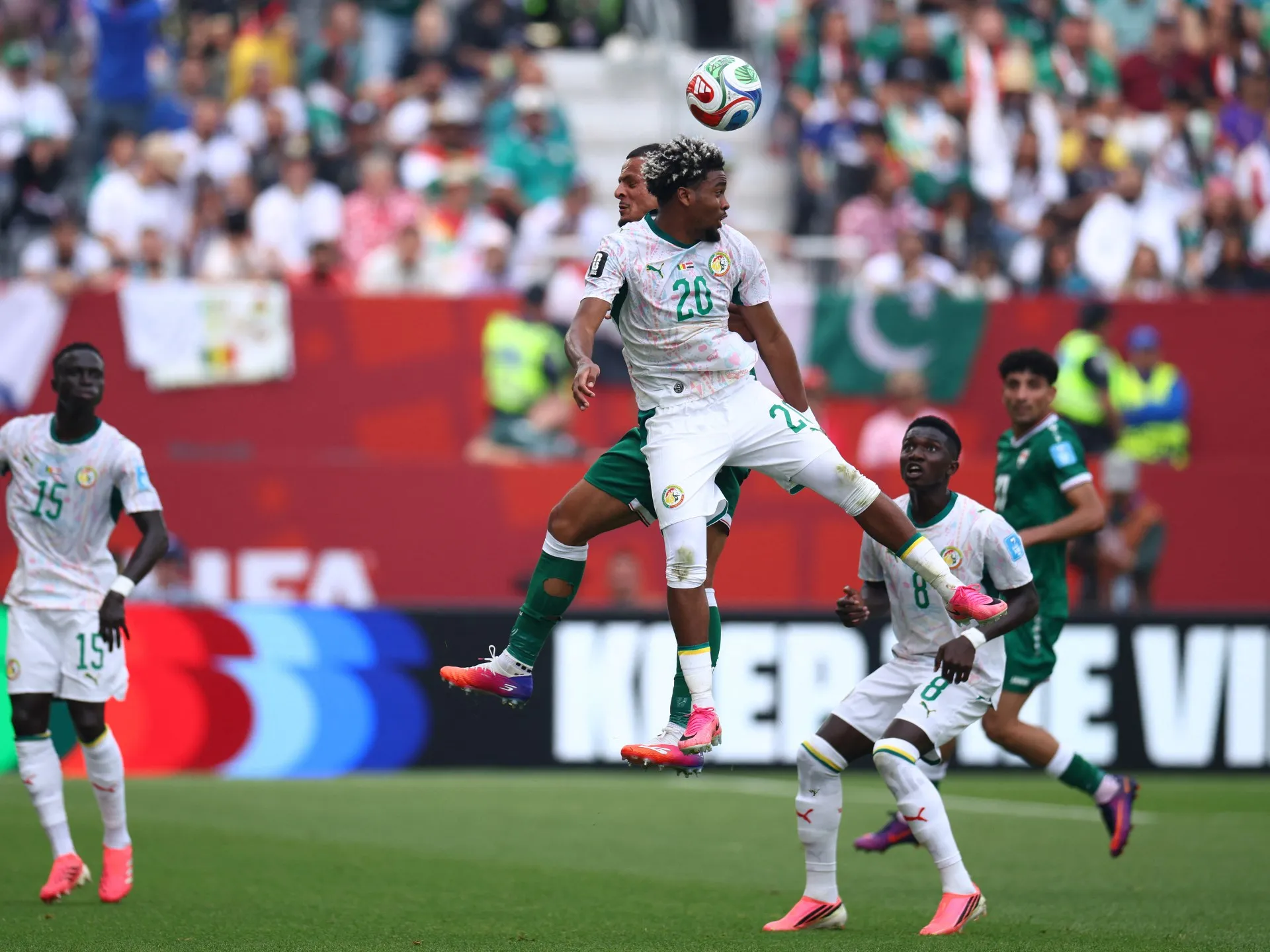 Senegal zdrobește Irakul cu 5-0 și își menține speranțele de calificare în optimile Cupei Mondiale