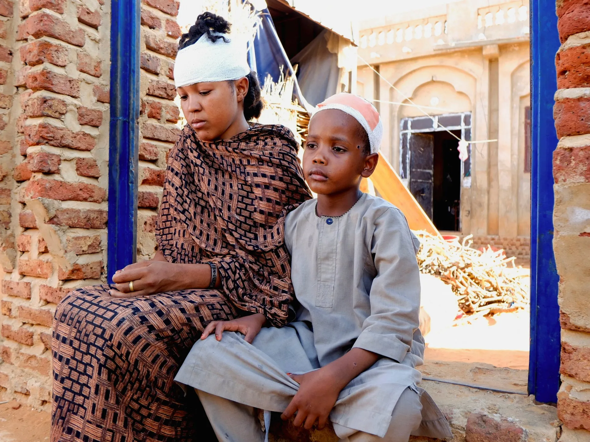 „Sapă cu acul”: Generalii blochează pacea în timp ce el-Obeid arde în Sudan