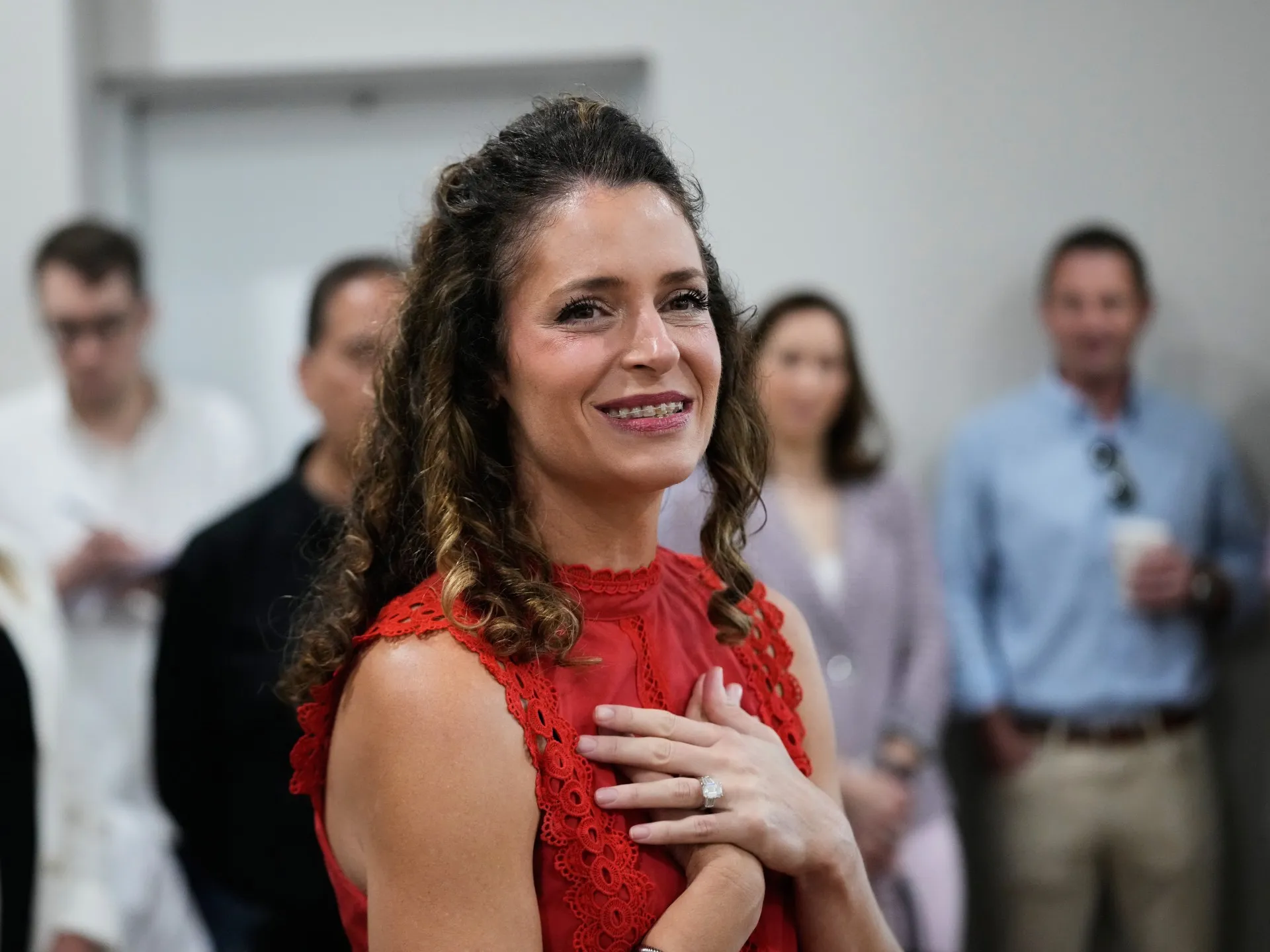 Victoria în primarele din Louisiana: Candidata susținută de Trump, Julia Letlow, pe calea spre Senatul SUA