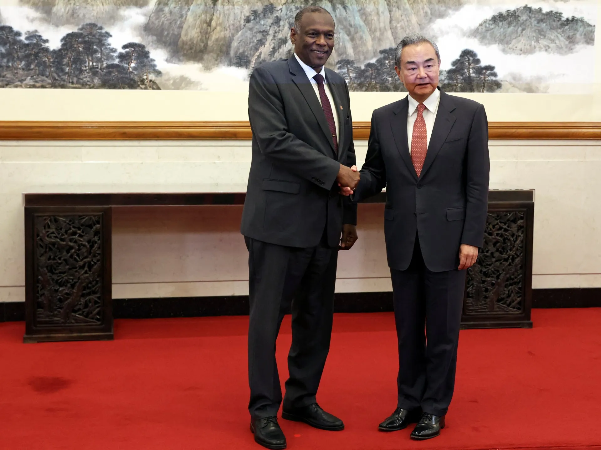 China anulează o datorie de 50 de milioane de dolari a Sudanului: Ce câștigă Khartoum și Beijingul?