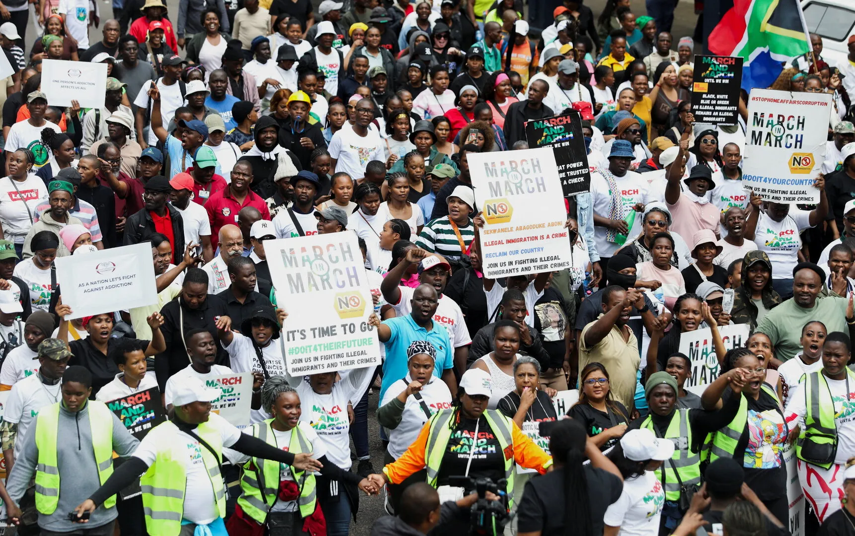 Frica se răspândește în piața Yeoville din Johannesburg pe măsură ce se apropie „termenul limită” anti-migranți