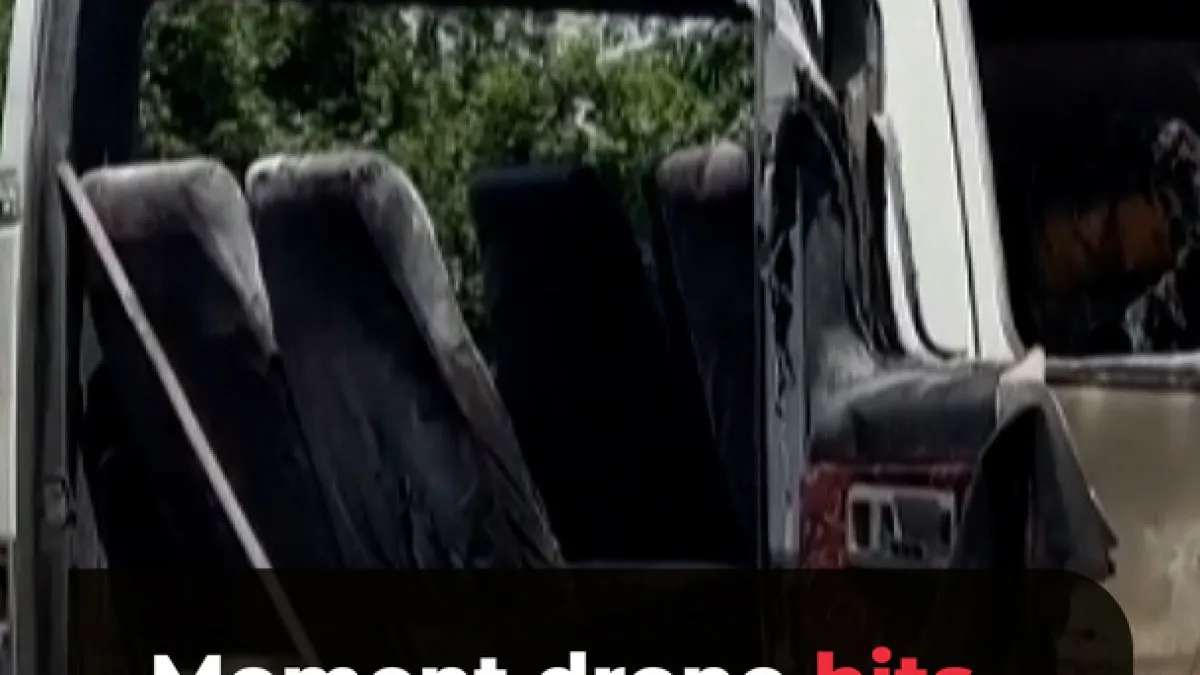 Atac cu dronă în Zaporojie: un vehicul lovit, civili răniți și morți